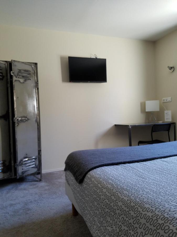 L'Oustaou Bed and Breakfast Chateau-Arnoux-Saint-Auban Εξωτερικό φωτογραφία