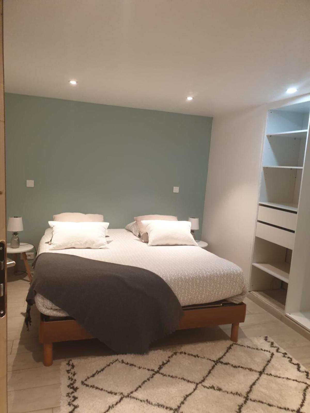 L'Oustaou Bed and Breakfast Chateau-Arnoux-Saint-Auban Εξωτερικό φωτογραφία