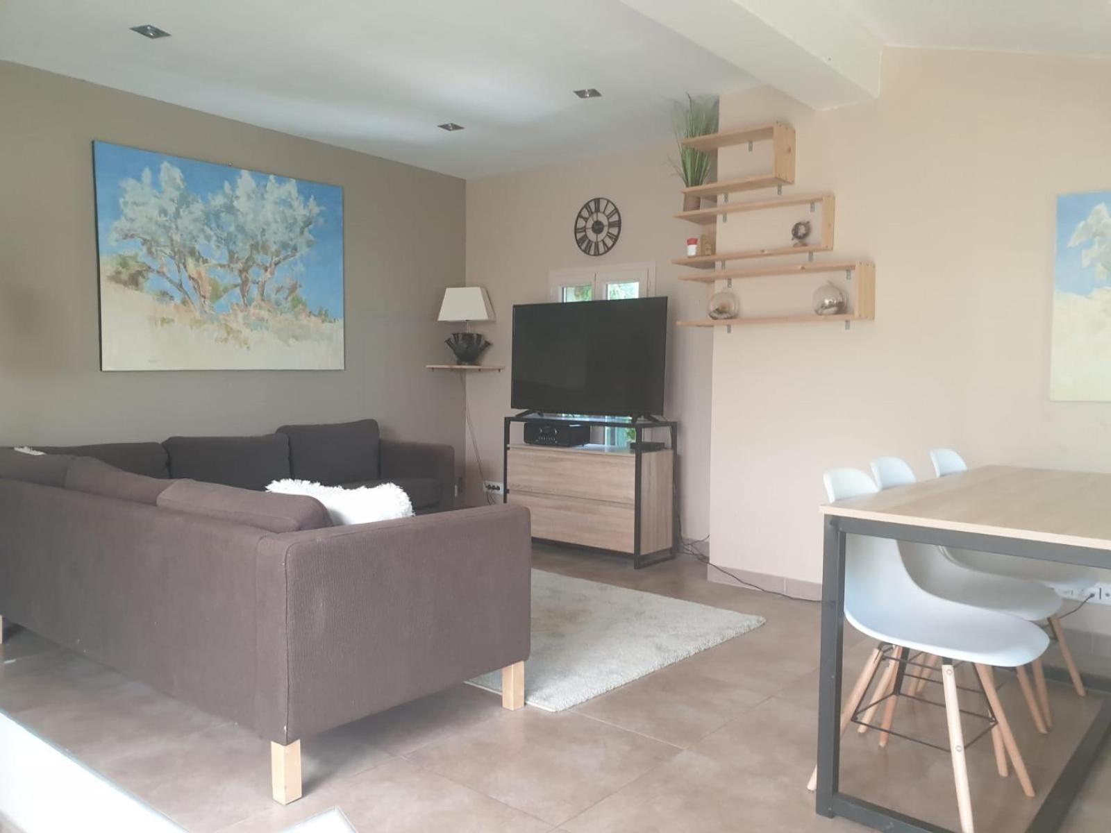 L'Oustaou Bed and Breakfast Chateau-Arnoux-Saint-Auban Εξωτερικό φωτογραφία